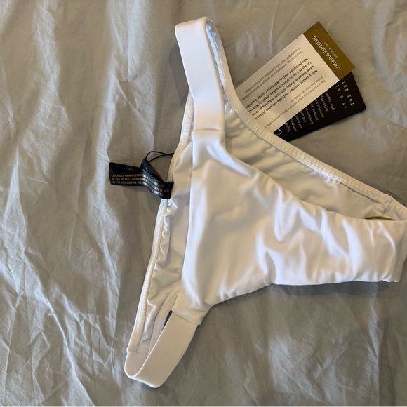 Vix White Convertible Bikini Set - Square Bandeau Top & Fany Bottom - size Small - Picture 9 of 11